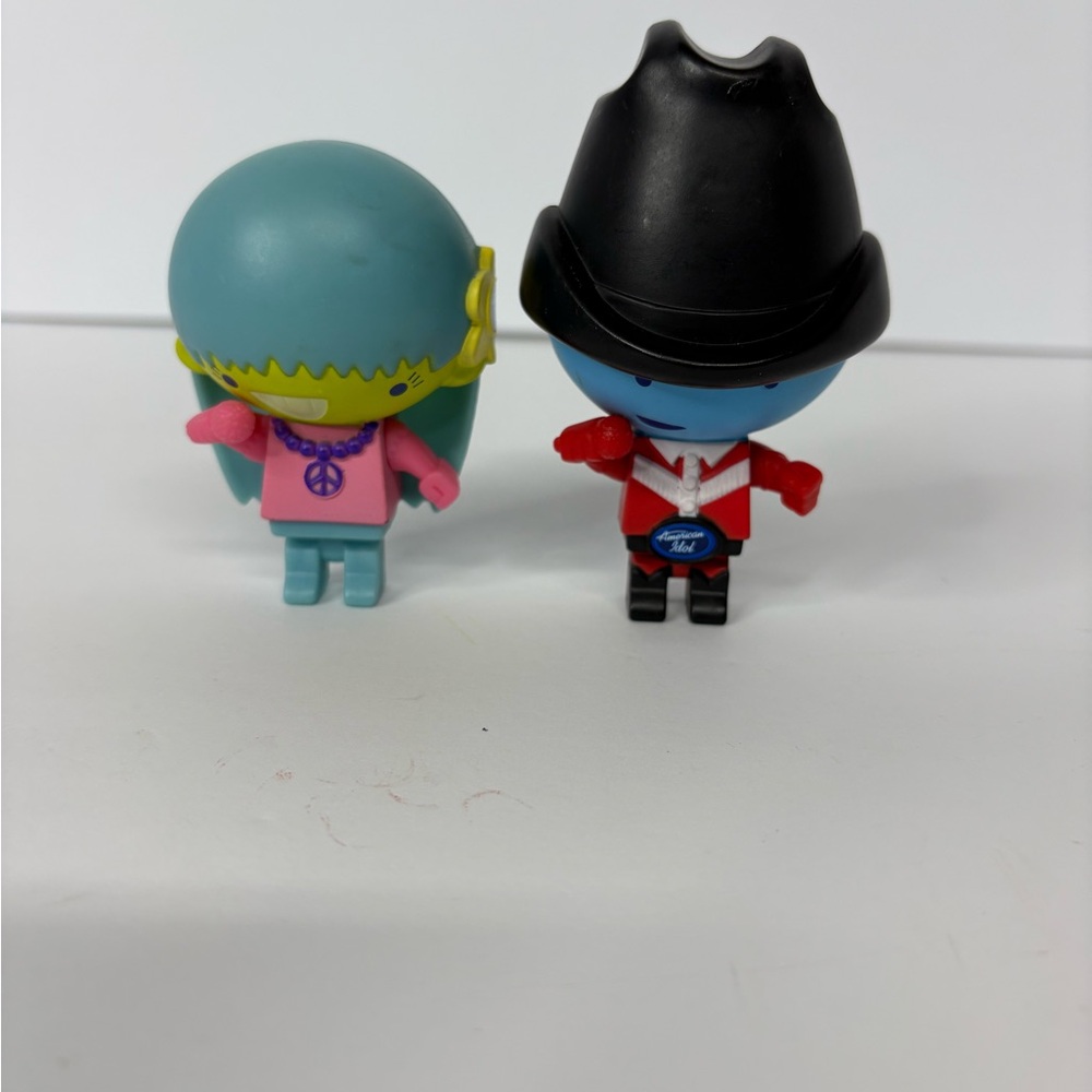 2008 American Idol Hippie Toys